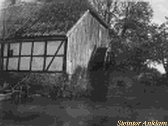 Wassermhle Bugewitz - Mhle mit Wasserrad 1945