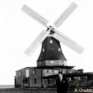 Windmhle Goldberg - Mhle in alter Pracht mit Wind in Betrieb - 1930