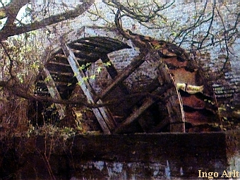 Wassermhle Lssow - Wasserrad 1980