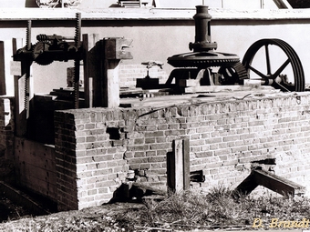 Wassermhle Neumhle bei Neukloster - Sanierung Turbinenhaus 1980